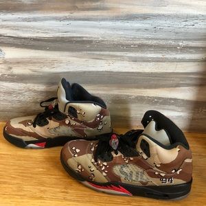 Air Jordan retro 5 supreme camo